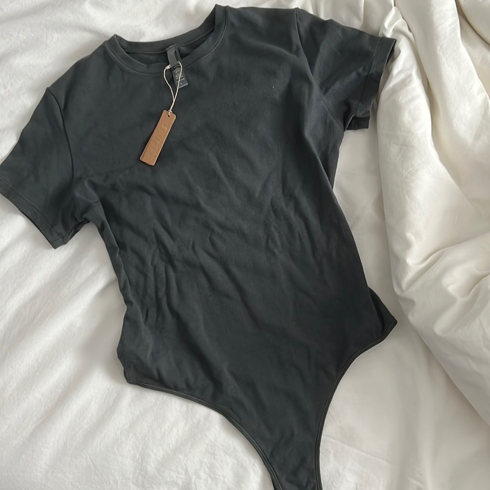Skims Cotton Jersey T Shirt Bodysuit